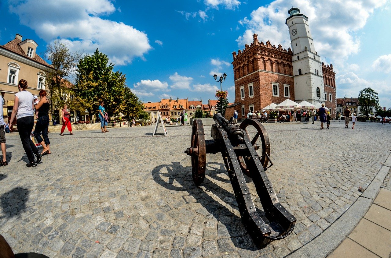 Co ciekawego można znaleźć w województwie świętokrzyskim?